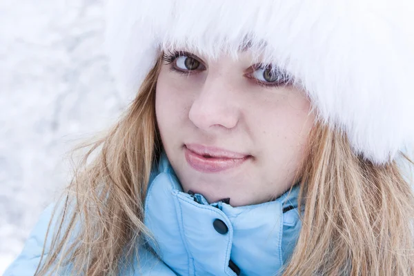 Menina de inverno bonita . Imagem De Stock