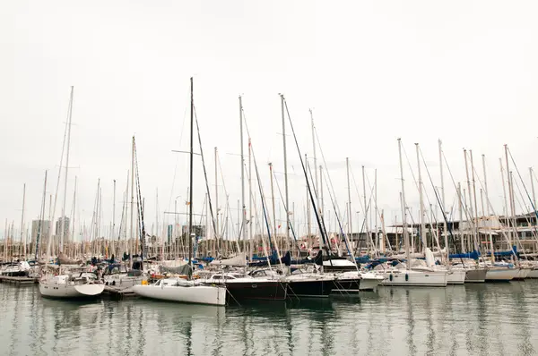 Barcos en el puerto — Foto de Stock