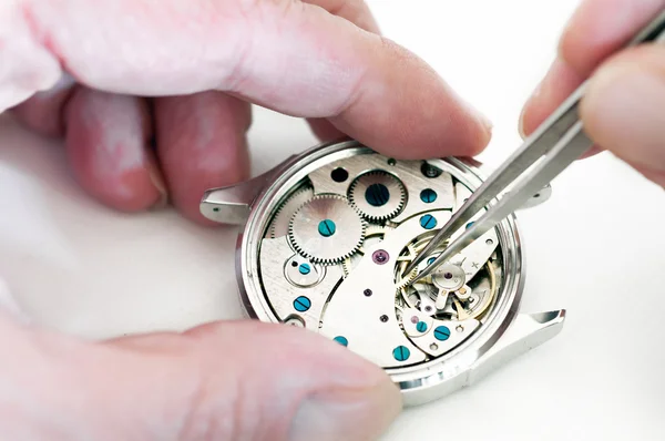 Naprawa zegarków — Zdjęcie stockowe