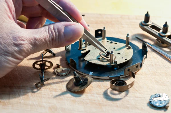 Reparación de relojes — Foto de Stock