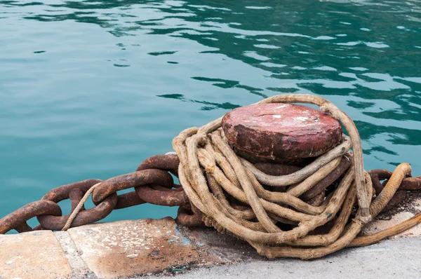 Bollard — Stock Photo, Image