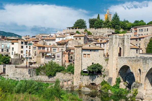 Staden Besalú — Stockfoto