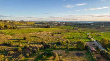 Günbatımı, Sicilya, İtalya, Avrupa, Dünya Mirası Bölgesi Agrigento Hava Görüntüsü