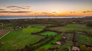 Günbatımı, Sicilya, İtalya, Avrupa, Dünya Mirası Bölgesi Agrigento Hava Görüntüsü