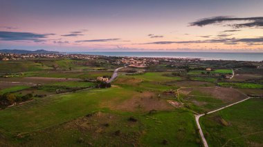 Günbatımı, Sicilya, İtalya, Avrupa, Dünya Mirası Bölgesi Agrigento Hava Görüntüsü
