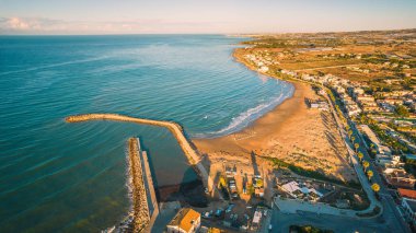 Şafak vakti Donnalucata ve Akdeniz 'in büyüleyici Panoraması, Scicli, Ragusa, Sicilya, İtalya, Avrupa--