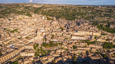 Yukarıdan harika Modica Şehir Merkezi Manzarası Ragusa, Sicili, İtalya, Avrupa, Dünya Mirası Bölgesi