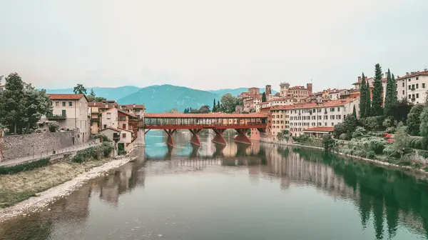 Vista Aérea Del Puente Alpini Con Río Brenta Bassano Del —  Fotos de Stock