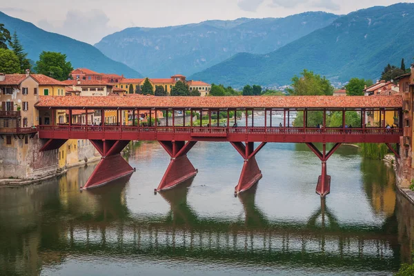 stock image View of the Alpini Bridge with the Brenta River in Bassano del Grappa, Vicenza, Veneto, Italy, Europe