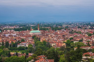 Berico Dağı, Veneto, İtalya, Avrupa, Dünya Mirası Bölgesi 'nden Vicenza Skyline manzarası