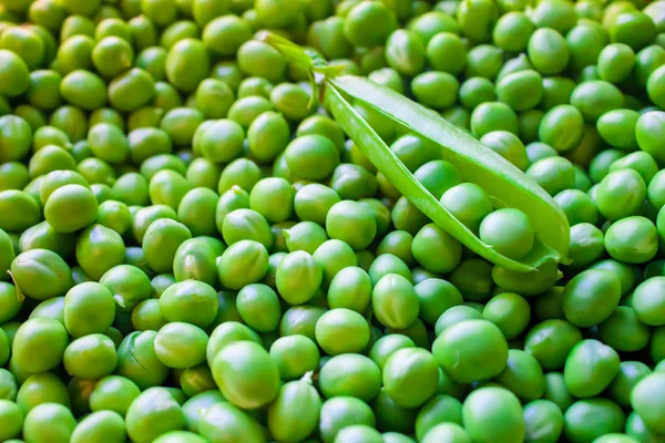 Yeşil bezelye yemek sebze sağlıklı diyet kapsülü