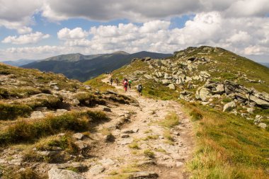 turist mpuntains de taş yol