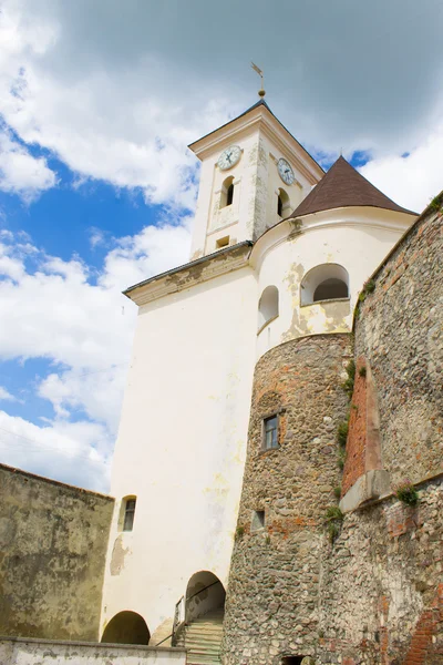 Ild castle view on blue cloudy sky background — Stock Photo, Image