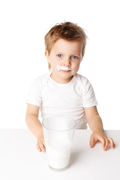 Lait à boire pour enfants Photos De Stock Libres De Droits