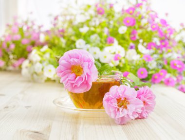 closeup bardak çay.