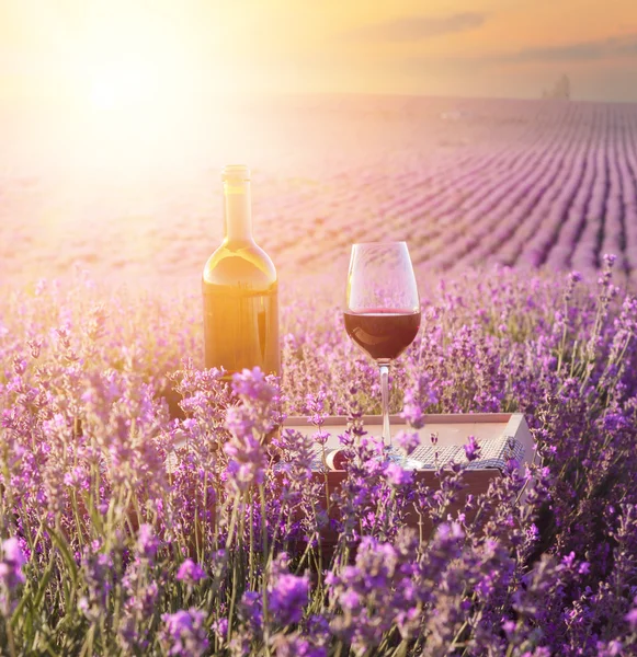 Flasche Wein. — Stockfoto