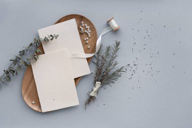 Romantik lavanta modeli. Düğün davetiyesi..