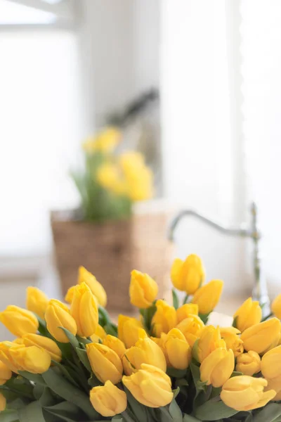 Kitchen Interior Fresh Bouquet Tulips — Stock Photo, Image