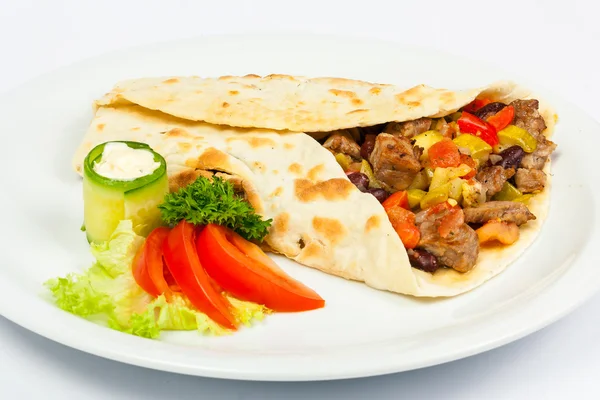 Burrito with beans and beef — Stock Photo, Image