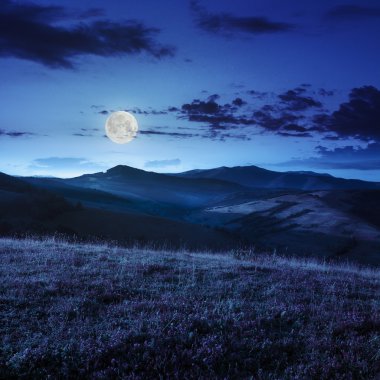 soğuk sis, dağlar, gece