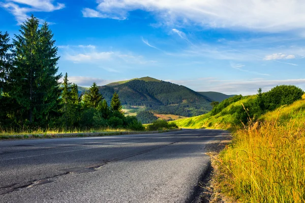 Aller à la montagne haute — Photo