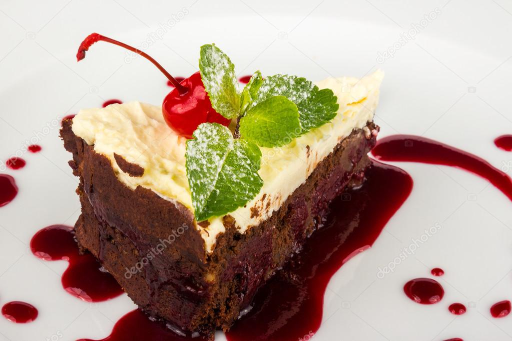 chocolate cake with mascarpone and cherry