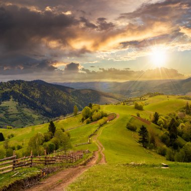 hillside dağ çayır çit