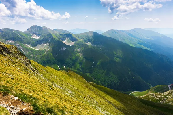 Yazın Bne Dağları Manzarası Romanya Nın Güzel Doğa Manzarası Dik — Stok fotoğraf