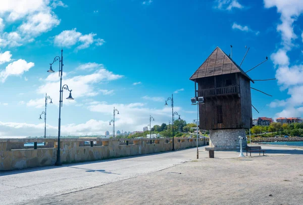 Nessebar Bulgaria Septembre 2019 Ancien Moulin Vent Sur Remblai Bord — Photo