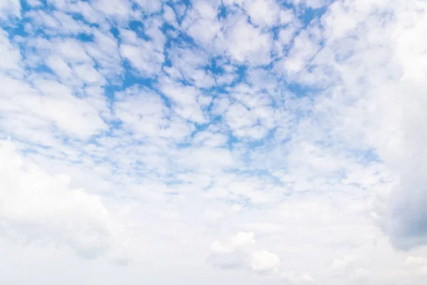 Scenario Meteorologico Nuvoloso Sfondo Cielo Ventoso Concetto Aria Fresca Precipitazioni — Foto Stock