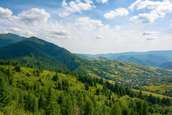 Mountainous Rural Landscape Summertime Wonderful Countryside Scenery Carpathians Forested Hills — Stock Photo, Image