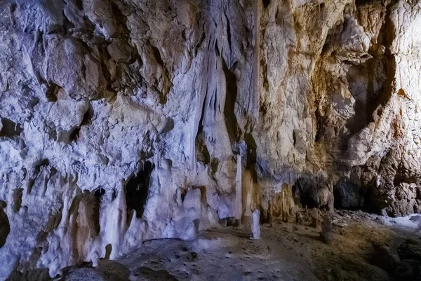 Amazing Rock Wall Ursus Cave Romania Beautiful Nature Background — Photo