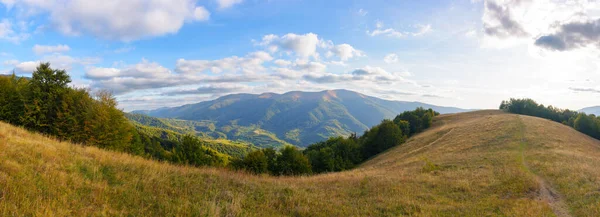 Mountainous Countryside Landscape Sunset Wonderful Autumnal Countryside Scenery Meadows Forested — Stockfoto