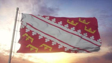 Alsace bayrağı, Fransa, rüzgarda, gökyüzünde ve arka planda dalgalanan