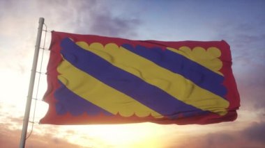 Nivernais bayrağı, Fransa, rüzgarda, gökyüzünde ve arka planda dalgalanan