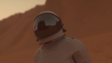 Mars gezegenindeki astronot. Kolonileştirme kavramı