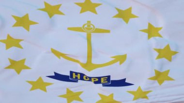 Rhode Island eyaleti bayrağı, Birleşik Devletler bölgesi, rüzgarda sallanıyor.