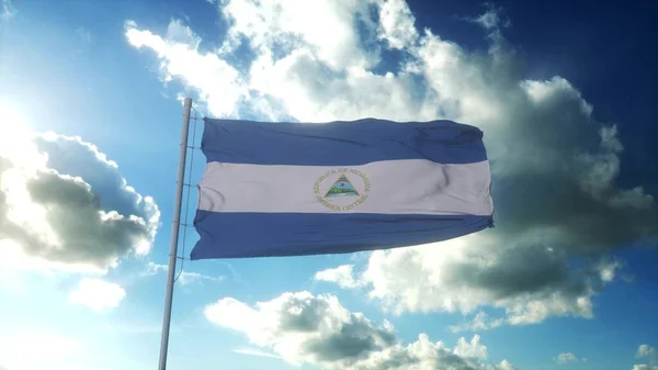 Vlag Van Nicaragua Zwaaiend Naar Wind Tegen Prachtige Blauwe Lucht — Stockfoto