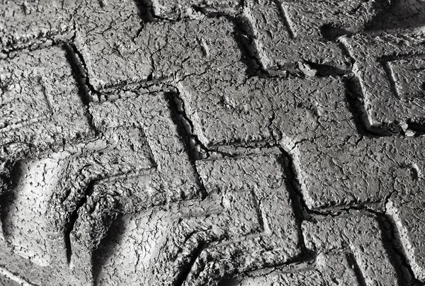 Trilho de pneu mal torturado — Fotografia de Stock