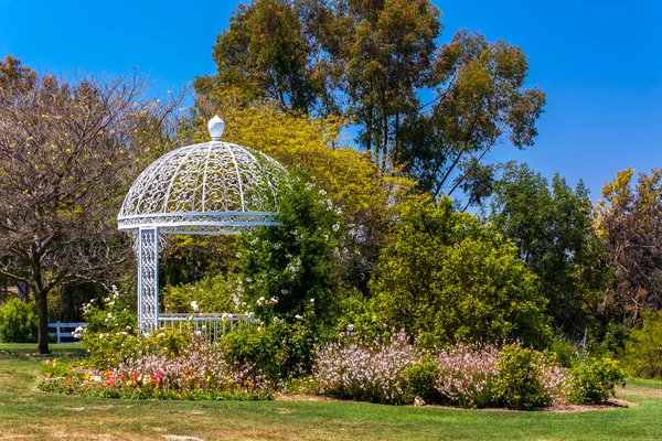 Wedding Gazebo atSouth Coast Botanic Garden — Stock Photo, Image