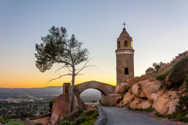 Güneş Dünya Barış Köprüsü mount rubidoux başabaş ayarlar.