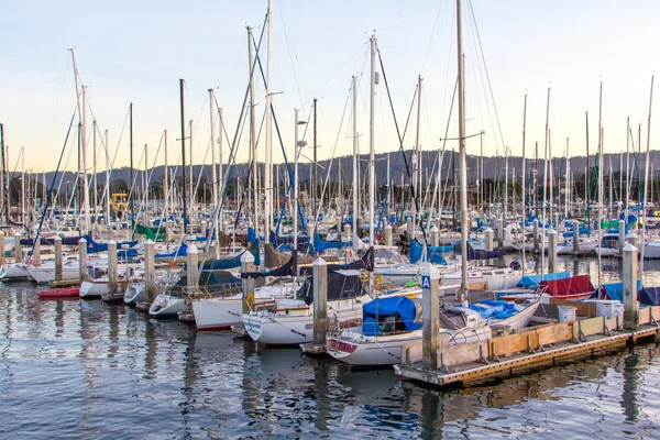 Solnedgång på monterey bay, Kalifornien — Stockfoto