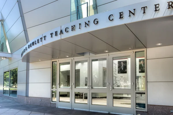 William R. Hewlett Teaching Center at Stanford University — Stock Photo, Image