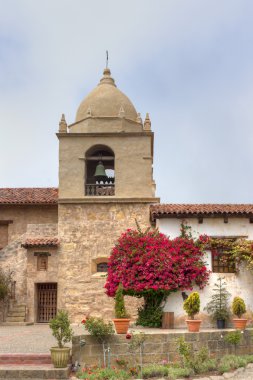 Facade of the chapel Mission San Carlos Borromeo de Carmelo clipart