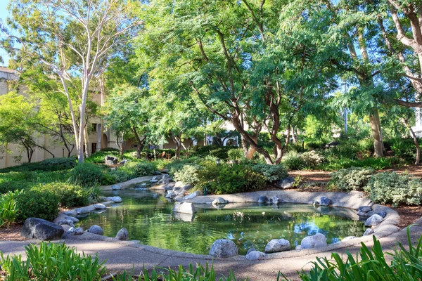 Throop Memorial Garden — Stock Photo, Image