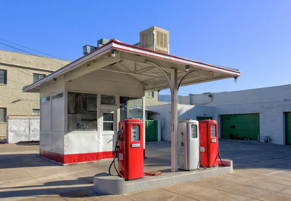 Vintage benzin istasyonu — Stok fotoğraf