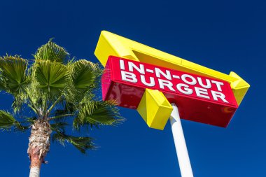 Dış Cephe-n-out burger işareti