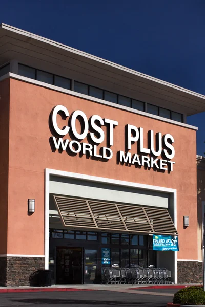 Cost Plus Store — Stock Photo, Image