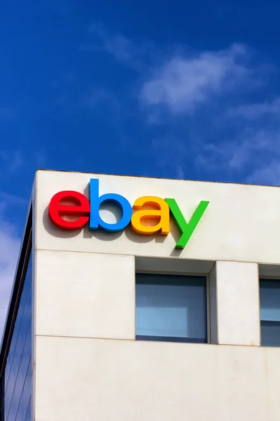 Ebay 公司总部的标志 — 图库照片
