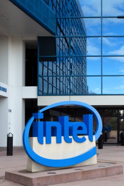 Intel tabelaya şirket merkezi. 